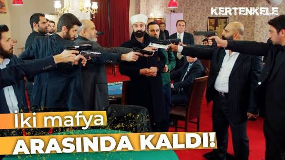 Kumarhanede borç meselesine karıştılar! | Kertenkele 🦎 16.Bölüm